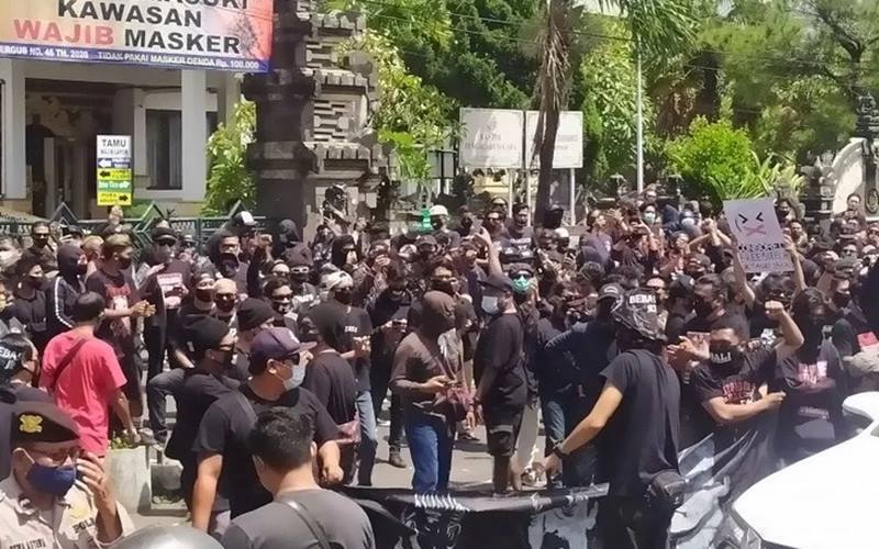  Kapolresta Bali Tindak Tegas Penggerak Aksi ‘Bebaskan Jrx’