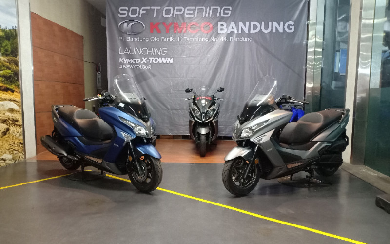  Incar Pehobi Touring, Kymco Hadirkan Warna Baru X-Town 250