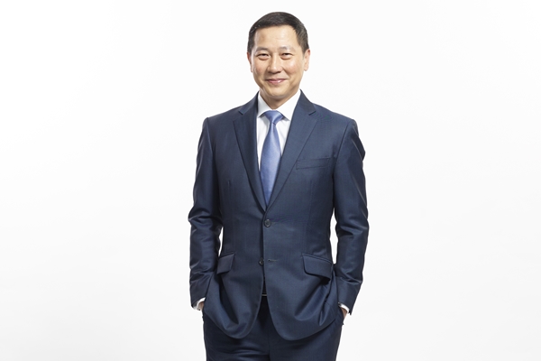  Kevin Lam Mundur Sebagai Dirut Bank UOB Indonesia