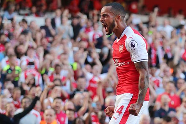  Theo Walcott, Mantan Pemain Arsenal, Pulang ke Southampton