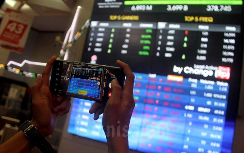  Pasar Tunggu Data Cadev, Ini Proyeksi IHSG dan Rekomendasi Sahamnya