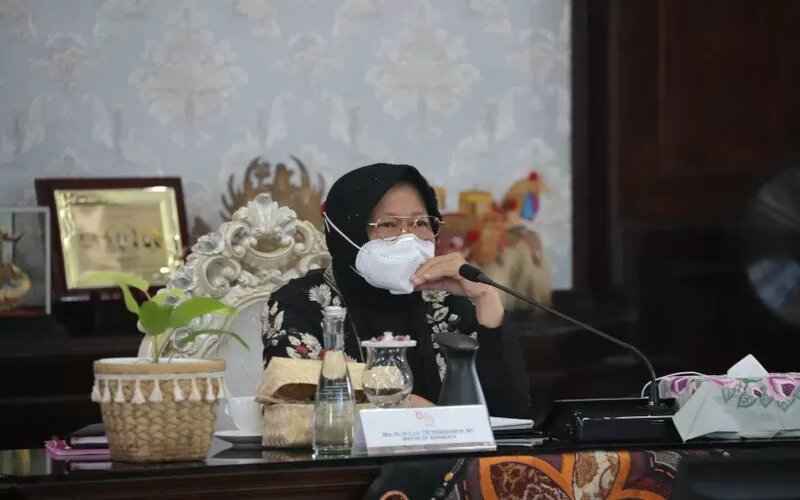  Penataan Surabaya, Kampung Kumuh dan Strategi Risma di Tengah Corona