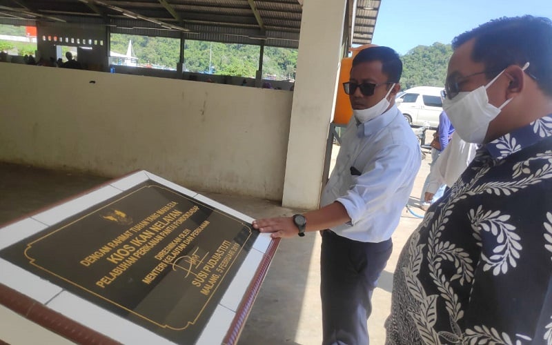  OJK Malang Dorong Bank Jatim Biayai Sektor Perikanan di Sendang Biru