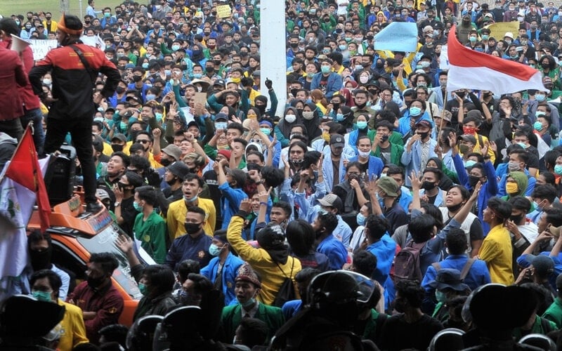  Polisi Tangkap 499 Demonstran di Kota Palembang