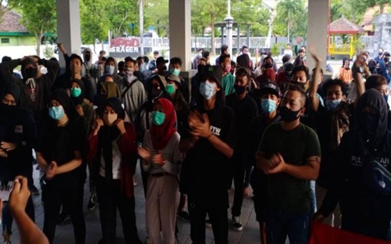  Epidemiolog: Jangan Salahkan Pendemo UU Cipta Kerja, bila Kasus Covid-19 Melesat