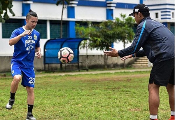  Sempat Absen Sebulan, Kim Jeffrey Kembali Latihan Bersama Skuat Persib