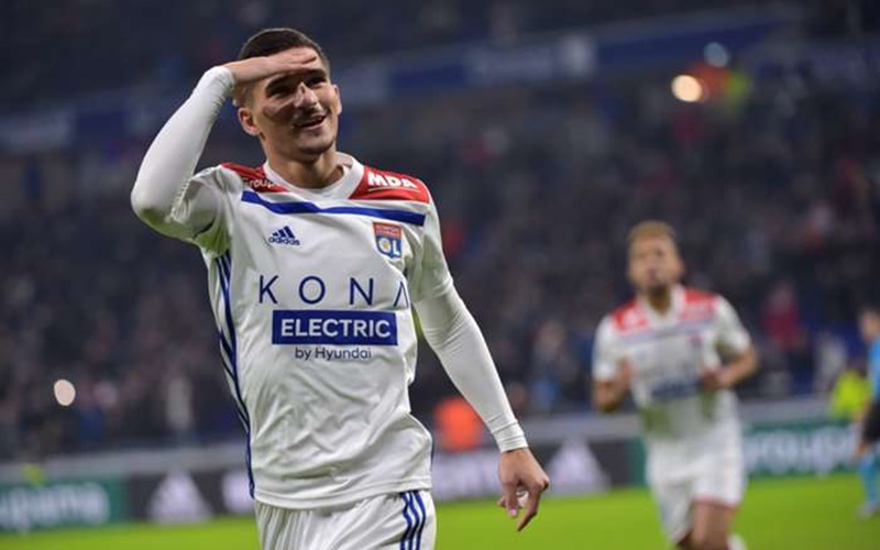  Gagal Pindah ke Arsenal, Aouar Mengaku Tetap Bahagia di Lyon