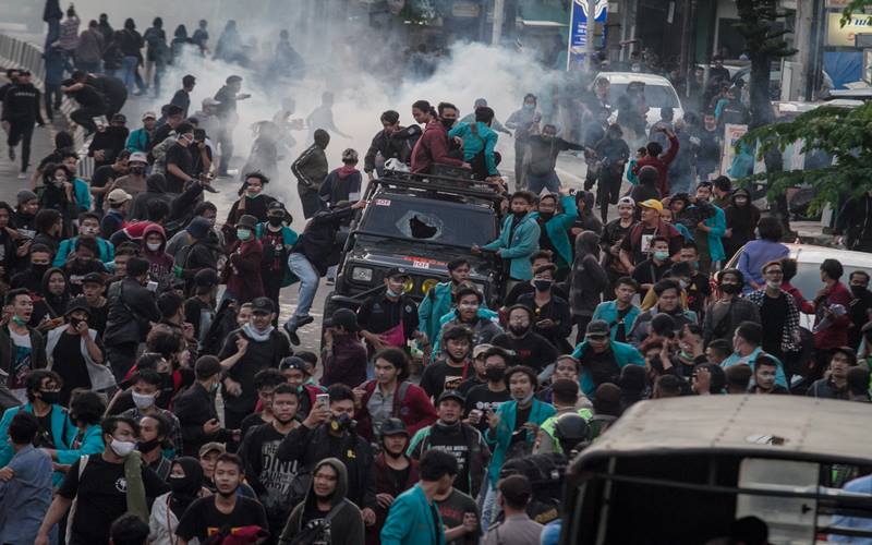  Iluni UI: Pemerintah Harus Buka Akses Naskah Final UU Cipta Kerja