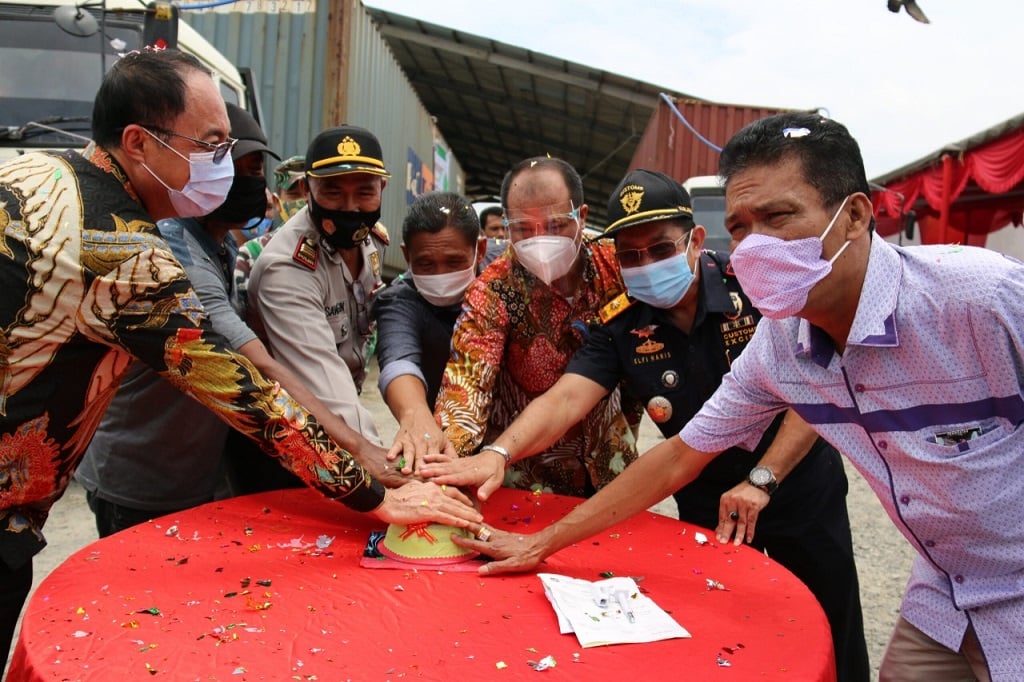  Bea Cukai Lepas Ekspor Produk Daur Ulang Polyethylen Terephtalate