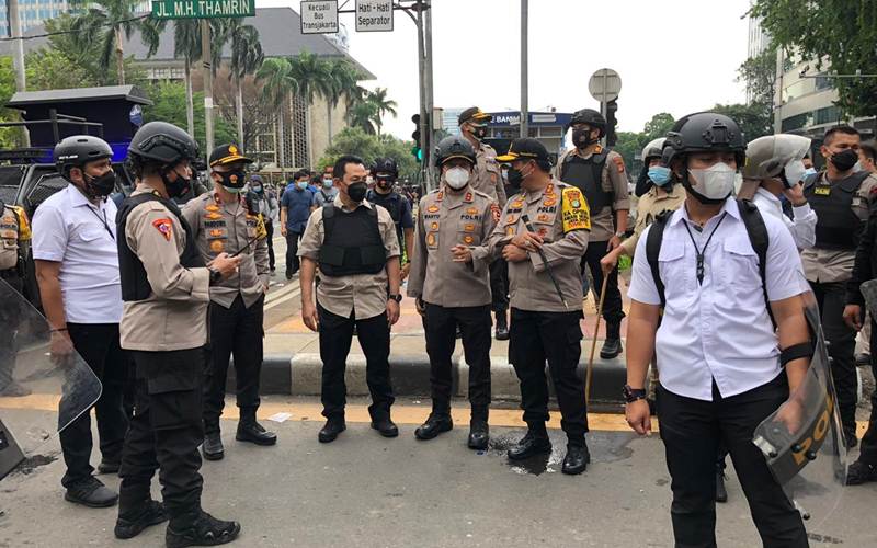  Ricuh di Akhir Demo 1310, Kapolda Metro Jaya: Ulah Anarko