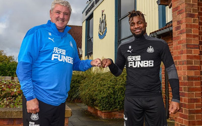  Newcastle United Ikat Saint-Maximin Hingga Pertengahan 2026