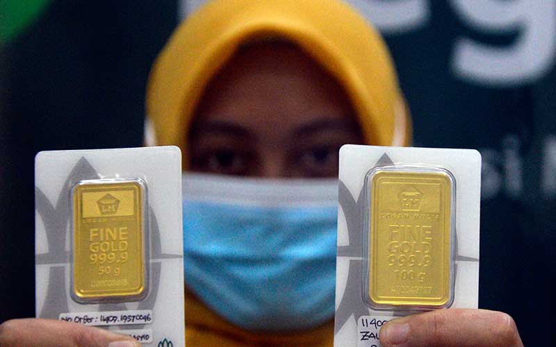  Harga Emas Batangan Antam Naik Rp8.000