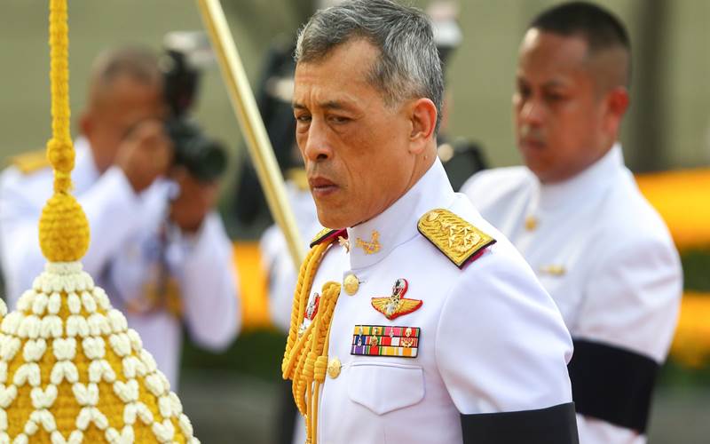 Monarki Thailand dan Rahasia di balik Kekayaan Raja Maha Vajiralongkorn