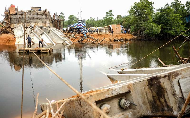  Jembatan Penghubung Kota Pangkalpinang dan Kabupaten Bangka Ambruk
