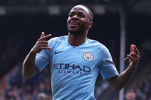  Gol Raheem Sterling Bawa Manchester City Tundukkan Arsenal