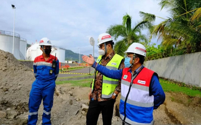  Pastikan Kelancaran Distribusi, Direksi Pertamina Tinjau IT Manggis di Bali