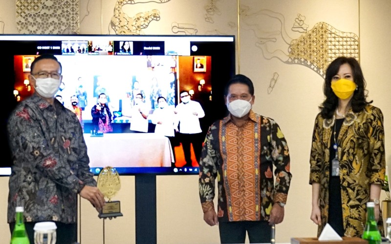  Bank Mandiri Beri Fasilitas Kredit Supplier Pelindo IV Rp350 Miliar