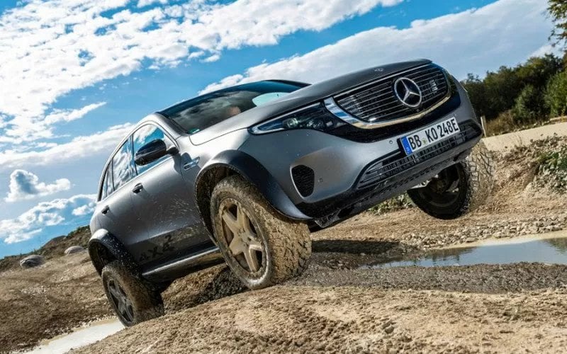  Mercedes-Benz Kenalkan Mobil Listrik Off-road EQC