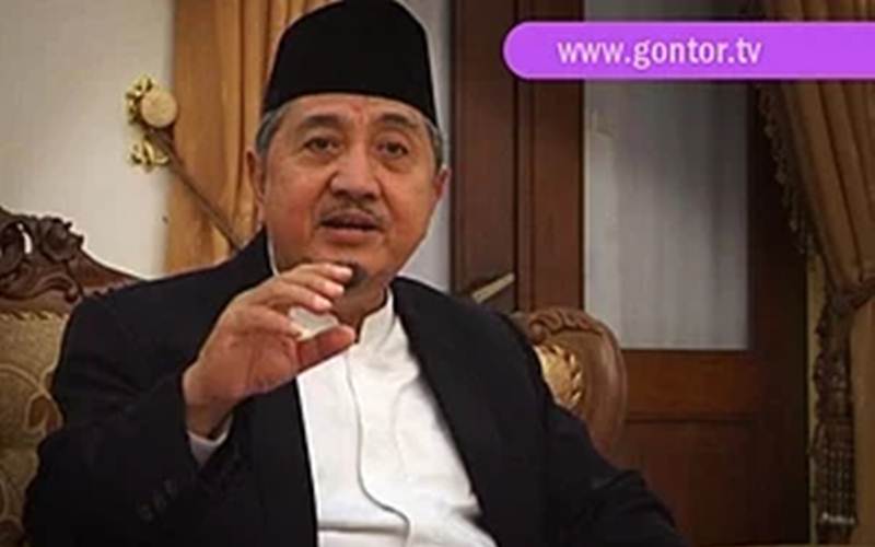  Pimpinan Pondok Modern Gontor KH. Abdullah Syukri Zarkasyi Meninggal Dunia