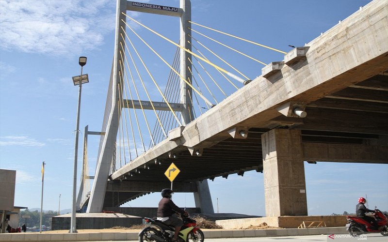  Jembatan Teluk Kendari Pacu Aktivitas Perekonomian Sultra