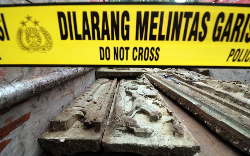  Polresta Kediri Berhasil Membekuk Pencuri  25 relief pada 8 Makam Kuno Tionghoa di Pegunungan Klotok