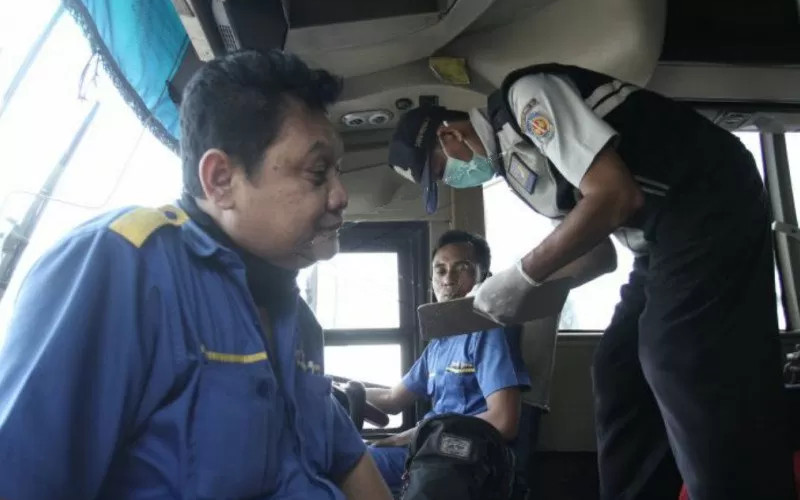 DI Yogyakarta Tolak Bus Pariwisata Tanpa Rapid Test