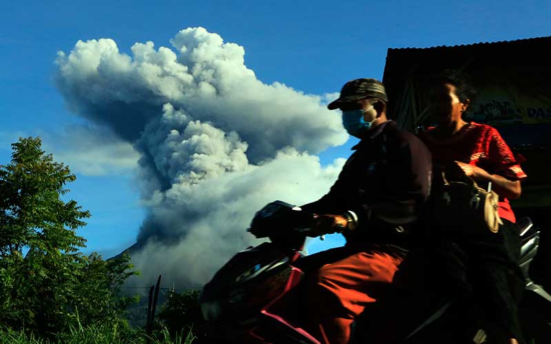 Waspada Bahaya Lahar! Status Gunung Sinabung Masih Siaga