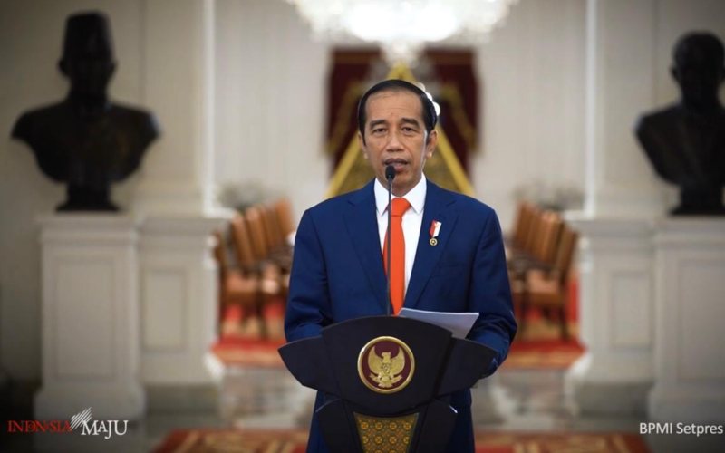  Jokowi: RI Kecam Keras Pernyataan Presiden Prancis yang Menghina Islam