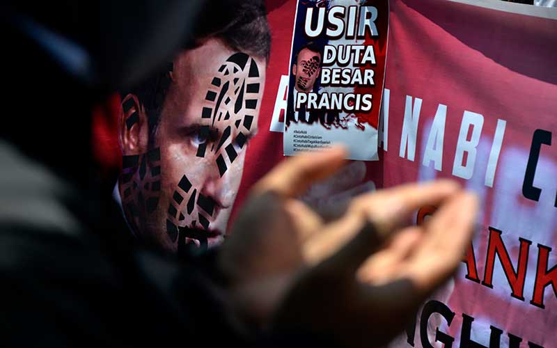 Aksi Damai Kecam Presiden Prancis Digelar di Makassar