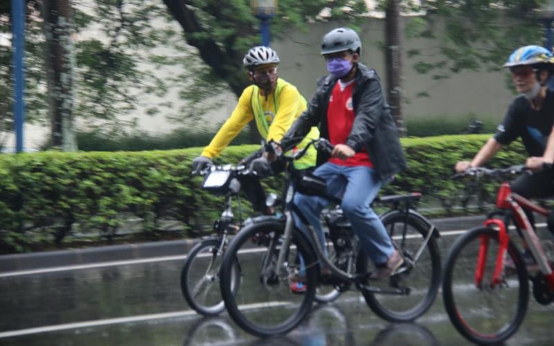  Anies Gowes Bareng Dubes Negara-Negara Nordik Sambil Bahas Transportasi Ramah Lingkungan