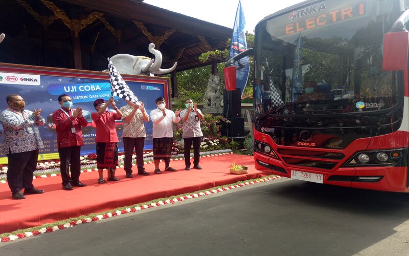  Bus Listrik Mulai Beroperasi di Kawasan Denpasar Bali