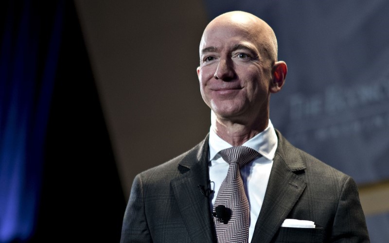 Jeff Bezos Tambah Tajir, Jual Saham Amazon Rp43 Triliun
