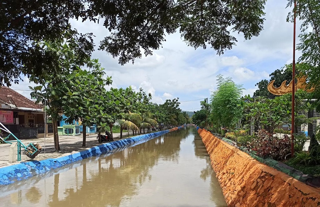  Bersih-bersih Sungai Sukarame, Beri Ruang Terbuka Hijau Bagi Masyarakat Bandar Lampung