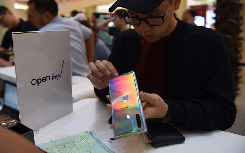  HP Samsung Jadi Favorit Buat Akses Internet