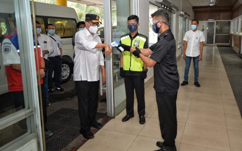  Menhub Pastikan Penerapan Protokol Kesehatan di Angkutan Umum