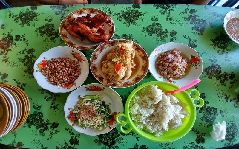  Ayam Betutu, Menu Wajib Jika Menyebrang Lewat Gilimanuk