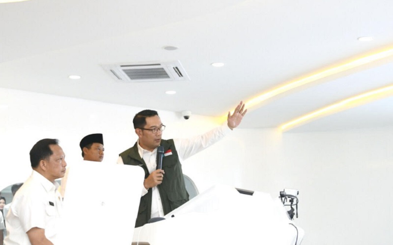  Kepala Daerah Bisa Dicopot Gara-gara Abai Prokes, Ridwan Kamil Pertanyakan Demo