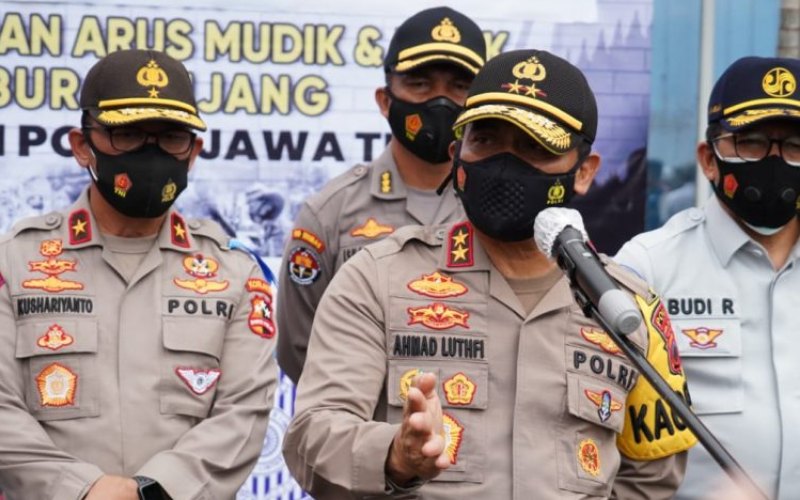  Tegas! Kapolda Jawa Tengah Perintahkan Copot Spanduk Provokatif