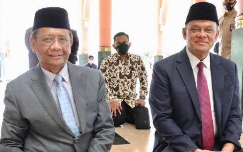  Terungkap! Ini Hal yang Dibicarakan Mahfud saat Bertemu Gatot di Yogyakarta