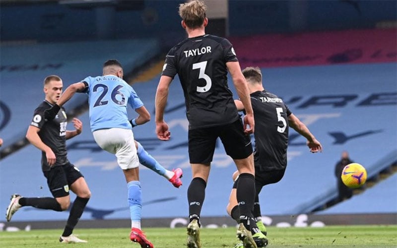  Hasil Lengkap Liga Inggris : Everton Kalah Lagi, ManCity Pesta Gol