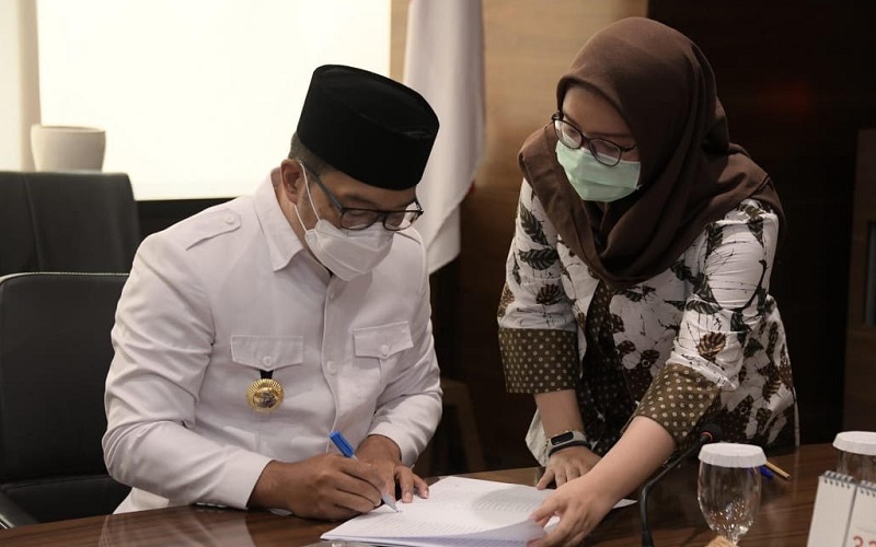 Ridwan Kamil Perpanjang PSBB Proporsional Bodebek Hingga 23 Desember 2020