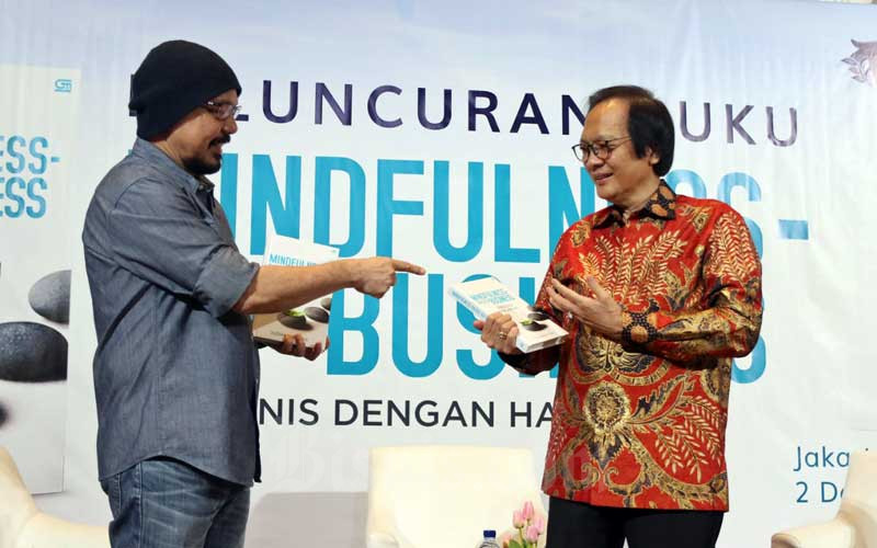  Chairman Garudafood Sudhamek AWS Luncurkan Buku Berjudul Mindfulness-based Business (MBB): Berbisnis Dengan Hati
