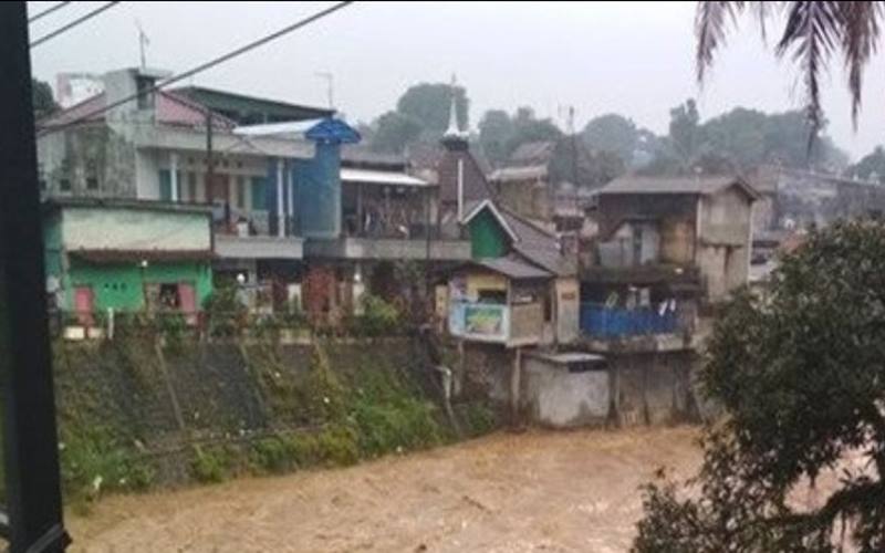  Kali Ciliwung Meluap, 23 RT di Jakarta Timur dan Jakarta Selatan Kebanjiran