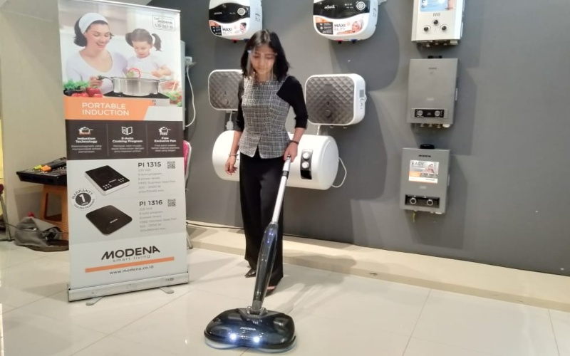  Luncurkan Spin Mop Lustro, Modena Bidik Pasar Kelas Atas 