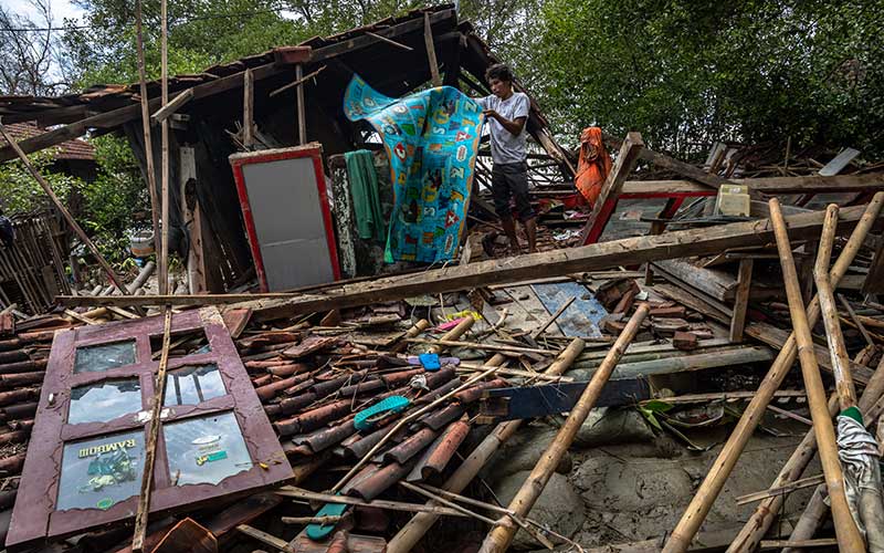  BPBD Kabupaten Demak Catat Sekitar 40 Rumah di Pesisir Rusak Akibat Gelombang Tinggi