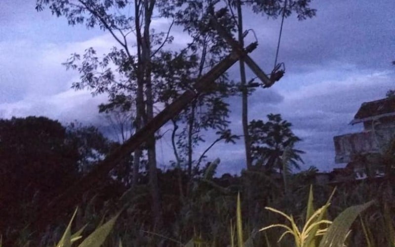  PLN Pastikan Perbaikan 6.833 Gardu Terdampak Cuaca Buruk 