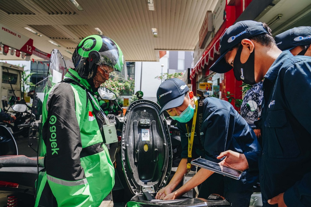  Gojek dan Pertamina Siapkan Rencana Uji Komersial Ekosistem Kendaraan Listrik di Jabodetabek