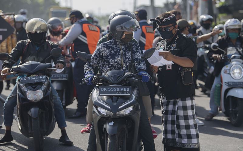  Pendapatan Daerah Bali: Pajak Kendaraan Bermotor Capai Target, Sisanya Keok 