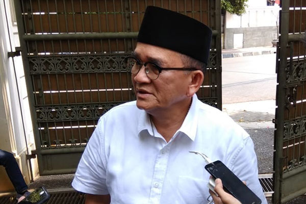  Sukses di Pilkada Solo, Ruhut: Gibran Berpeluang Maju Pencalonan Gubernur DKI 2024