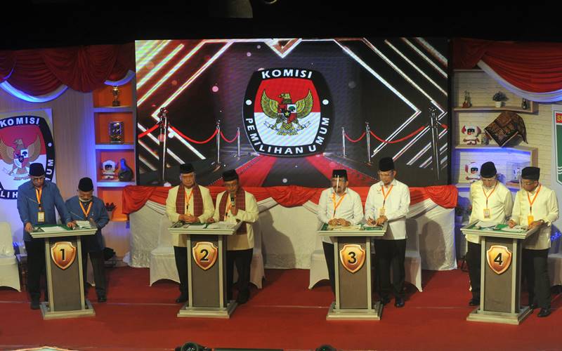  Hasil Hitung Cepat, Paslon PKS-PPP Menang Sementara di Sumbar